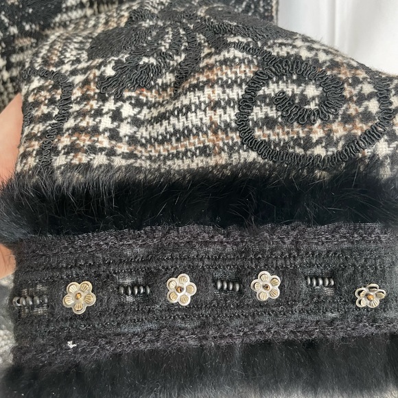 STUNNING European Coat from Barcelona NKN Nekane NEW size Medium Large - Picture 3 of 6